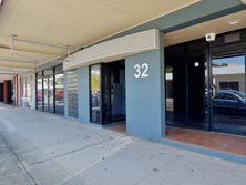 FOR LEASE - Offices - 3, 32 Tank Street, Gladstone Central, QLD 4680