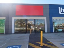 FOR LEASE - Retail | Showrooms - Tenancy 2, 233-239 James Street, Toowoomba City, QLD 4350