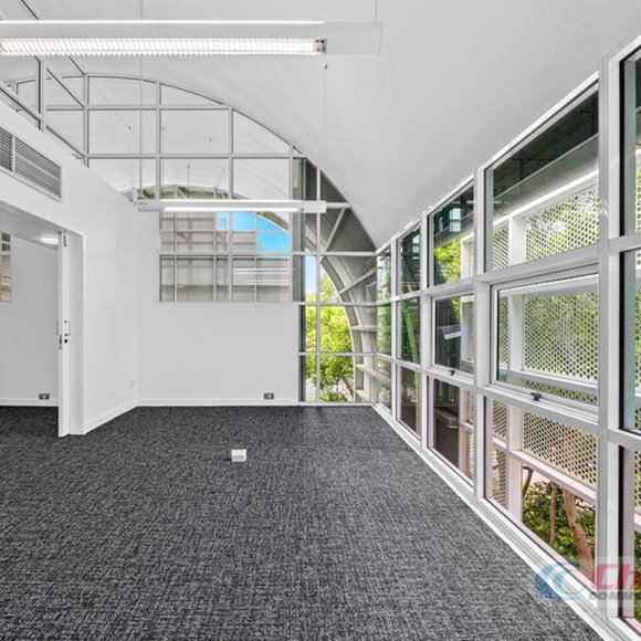 FOR LEASE - Offices - 103 Gladstone Road, Highgate Hill, QLD 4101