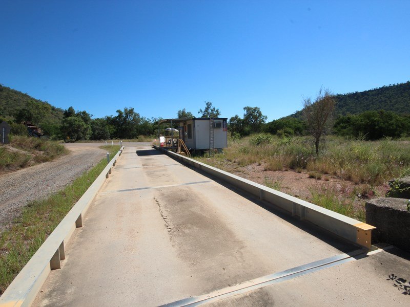4746 Flinders Highway, Calcium, QLD 4816 - Property 385752 - Image 1