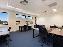 Building 1/Gateway Office Park, 747 Lytton Road, Murarrie, QLD 4172 - Property 291840 - Image 2