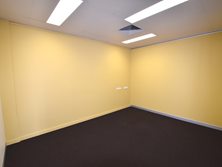 6, 32 Tank Street, Gladstone Central, QLD 4680 - Property 332320 - Image 9