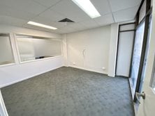 3 & 4/10-12 Scarborough Street, Southport, QLD 4215 - Property 338490 - Image 4