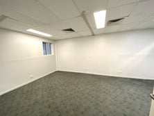 3 & 4/10-12 Scarborough Street, Southport, QLD 4215 - Property 338490 - Image 7