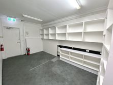 3 & 4/10-12 Scarborough Street, Southport, QLD 4215 - Property 338490 - Image 19