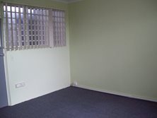 Upstairs, 81 Brisbane Street, Ipswich, QLD 4305 - Property 358024 - Image 2