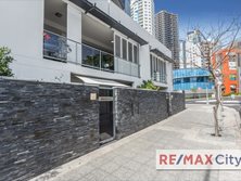3/22 Barry Parade, Fortitude Valley, QLD 4006 - Property 364241 - Image 3