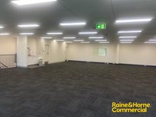 Office Space, Unit 2, 34-38 Anzac Avenue, Smeaton Grange, NSW 2567 - Property 382484 - Image 3