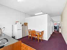 2/466 Ipswich Road, Annerley, QLD 4103 - Property 396455 - Image 5