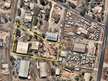 2, 4 Kimberley Court, Wilsonton, QLD 4350 - Property 396798 - Image 2