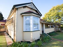 143 Russell Street, Toowoomba City, QLD 4350 - Property 400520 - Image 2