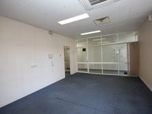 Suite 4, 175 Sturt Street, Townsville City, QLD 4810 - Property 404285 - Image 4