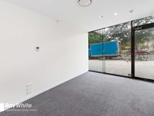 3001/27 Garden Street, Southport, QLD 4215 - Property 406721 - Image 6