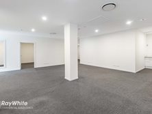3001/27 Garden Street, Southport, QLD 4215 - Property 406721 - Image 7