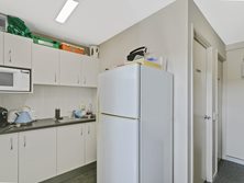 8, 12 Kelly Court, Maroochydore, QLD 4558 - Property 410848 - Image 4