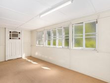 3 Chelmsford Avenue, Ipswich, QLD 4305 - Property 416960 - Image 11