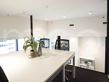 Suite 817, 1 Queens Road, Melbourne, VIC 3004 - Property 417348 - Image 5