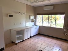 9, 2-6 Captain Cook Highway, Smithfield, QLD 4878 - Property 417790 - Image 6