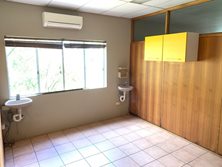 9, 2-6 Captain Cook Highway, Smithfield, QLD 4878 - Property 417790 - Image 8