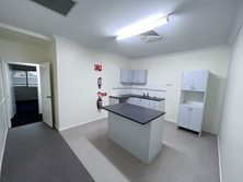 2, 18 Windorah Street, Stafford, QLD 4053 - Property 420134 - Image 5