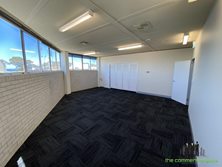 Lvl 1, S1/137 Sutton St, Redcliffe, QLD 4020 - Property 422888 - Image 4