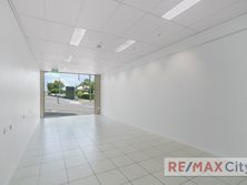 1/6 Newman Avenue, Camp Hill, QLD 4152 - Property 424654 - Image 3