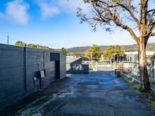 Unit 2, 19 Jusfrute Drive, West Gosford, NSW 2250 - Property 427001 - Image 2