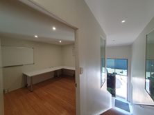 Burleigh Heads, QLD 4220 - Property 431604 - Image 17
