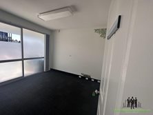 Block B, 33-35/8-22 King St, Caboolture, QLD 4510 - Property 432563 - Image 6