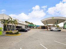 FOR LEASE - Retail | Showrooms | Medical - 3765 Pacific Highway, Slacks Creek, QLD 4127