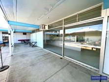 6, 300 Oxley Avenue, Margate, QLD 4019 - Property 436405 - Image 5