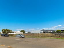 323 Ross River Road, Aitkenvale, QLD 4814 - Property 436693 - Image 10