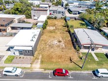 2 Mayes Avenue, Caloundra, QLD 4551 - Property 437261 - Image 3