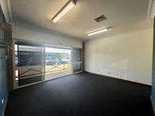 3, 3460 Pacific Highway, Springwood, QLD 4127 - Property 437388 - Image 4