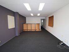 Unit 23, 489-491 South Street, Harristown, QLD 4350 - Property 438194 - Image 10