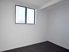 3, 32 Tank Street, Gladstone Central, QLD 4680 - Property 438224 - Image 11