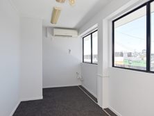 3, 32 Tank Street, Gladstone Central, QLD 4680 - Property 438224 - Image 15