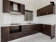 5, 16-17 Hammer Court, Hoppers Crossing, VIC 3029 - Property 439065 - Image 5