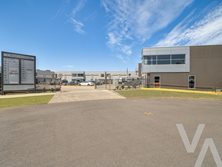 FOR LEASE - Offices | Industrial - 5/7 Revelation Close, Tighes Hill, NSW 2297
