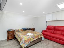 1/55-57 Dover Drive, Burleigh Heads, QLD 4220 - Property 442902 - Image 18