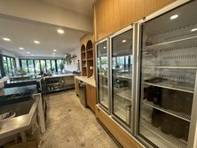 198 Old Cleveland Road, Coorparoo, QLD 4151 - Property 443593 - Image 3