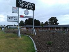 SALE / LEASE - Hotel/Leisure - 113 New England Hwy, Uralla, NSW 2358